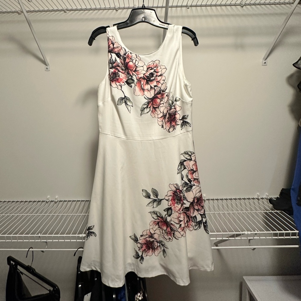 White House Black Market dress Size 8